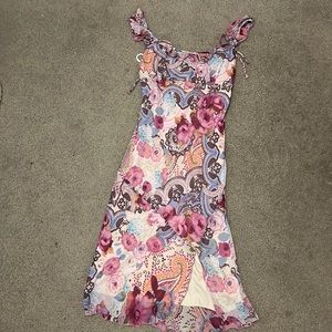 Beautiful spring/summer midi dress